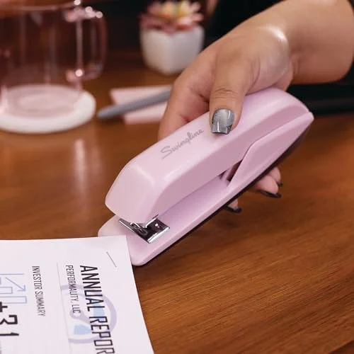 Blush Pink Desktop Stapler with 20-Sheet Stapling Capacity for Everyday Office and Home Use